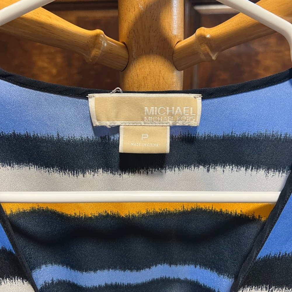 Michael kors top